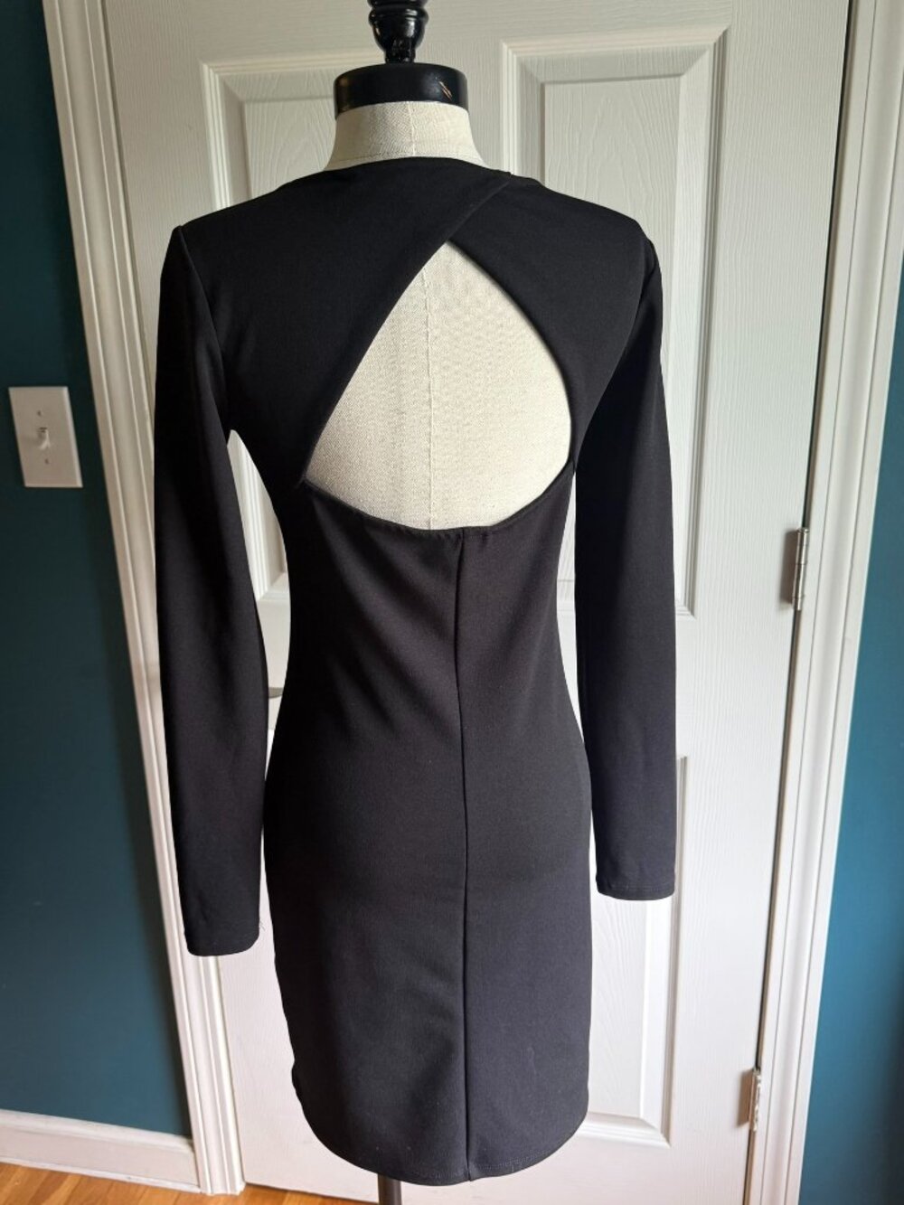 Flattering Backless Long-Sleeve Black Mini Dress - Size Small